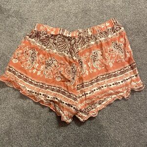 Ruffle shorts